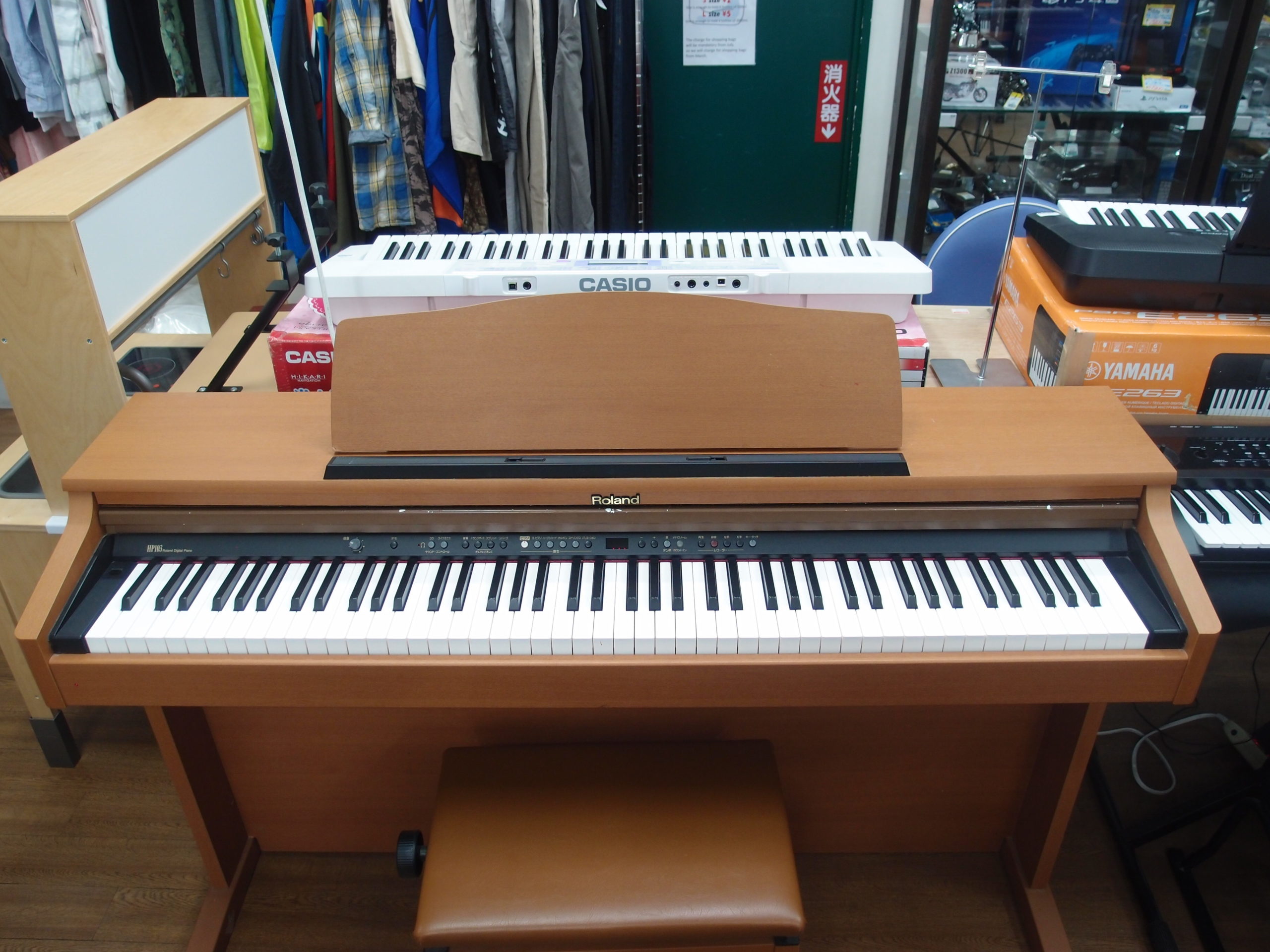 Roland 電子ピアノ HP103 - 電子楽器